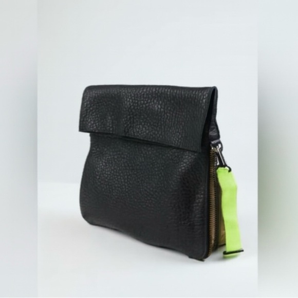 Ampersand As Apostrophe Handbags - NWT Ampersand As Apostrophe Black Large Buffalo Parcel Bag